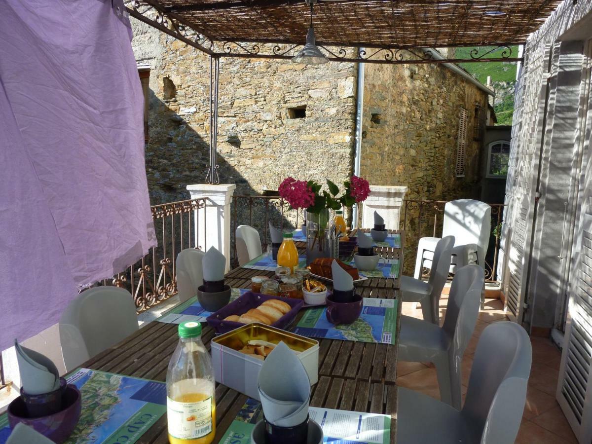 Casale Lucrezia Bed & Breakfast Cagnano Eksteriør bilde